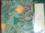 TULIPS-DESIGNER-TABLECLOTH-GREEN-150-cm-X-260-cm-NEW-COMMERCIAL-FLORAL